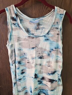 Simply Vera Vera Wang Blue and Gray Tie-Dye Scoop Neck Tank